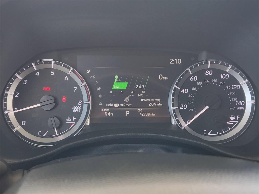 used 2024 Toyota Highlander car, priced at $35,695
