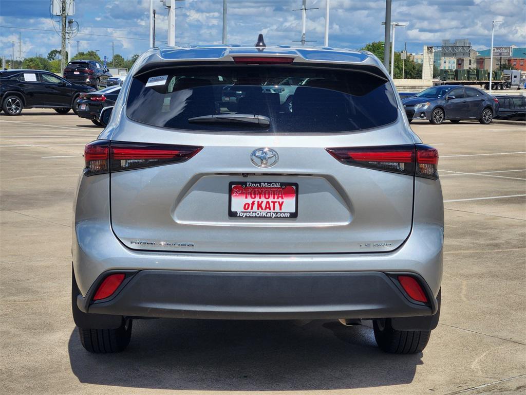 used 2024 Toyota Highlander car, priced at $35,695