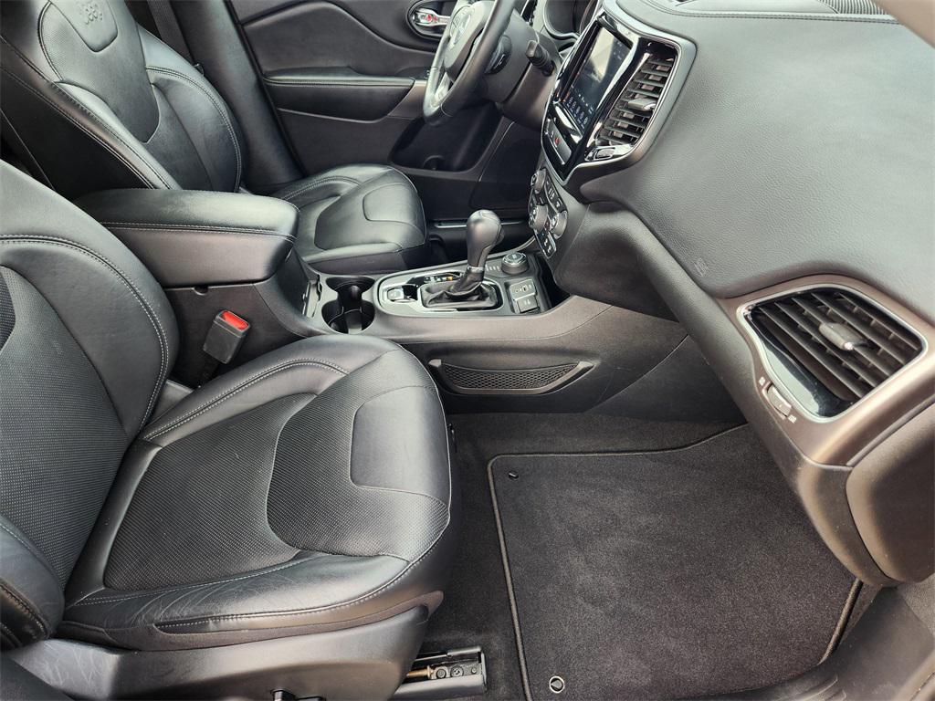 used 2020 Jeep Cherokee car, priced at $19,695