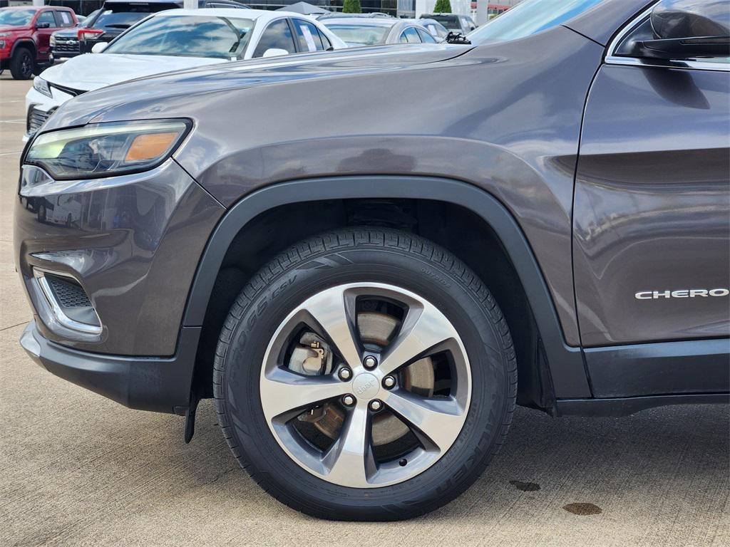 used 2020 Jeep Cherokee car, priced at $19,695