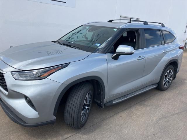 used 2024 Toyota Highlander Hybrid car, priced at $42,495