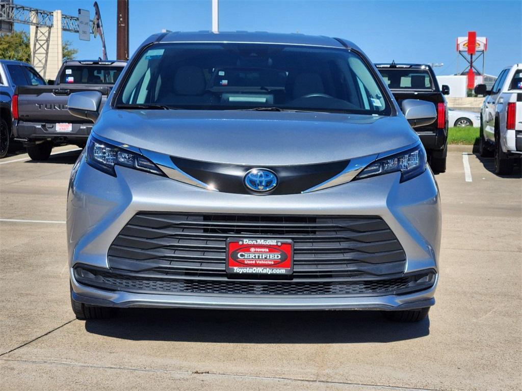 used 2024 Toyota Sienna car, priced at $41,288