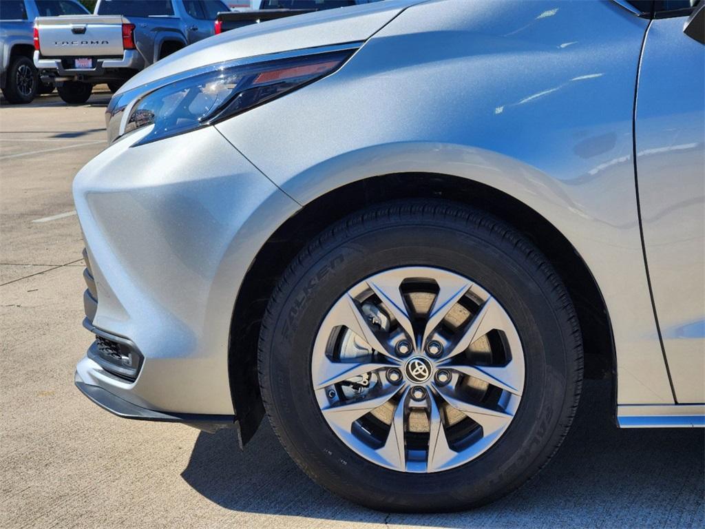 used 2024 Toyota Sienna car, priced at $41,288