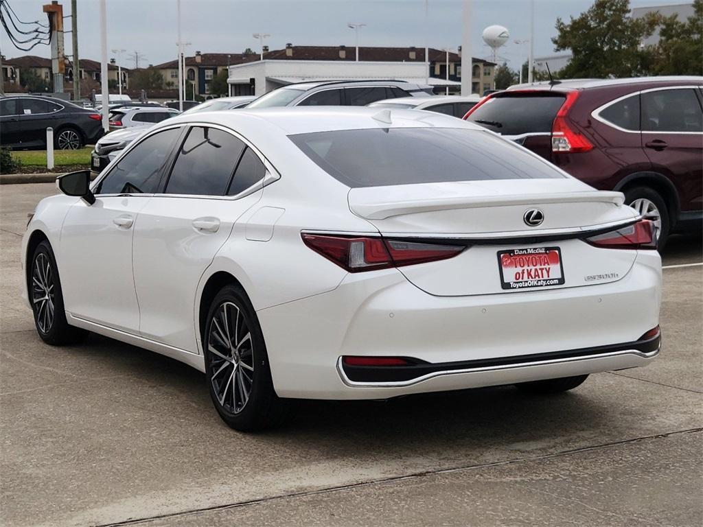 used 2023 Lexus ES 300h car, priced at $41,688