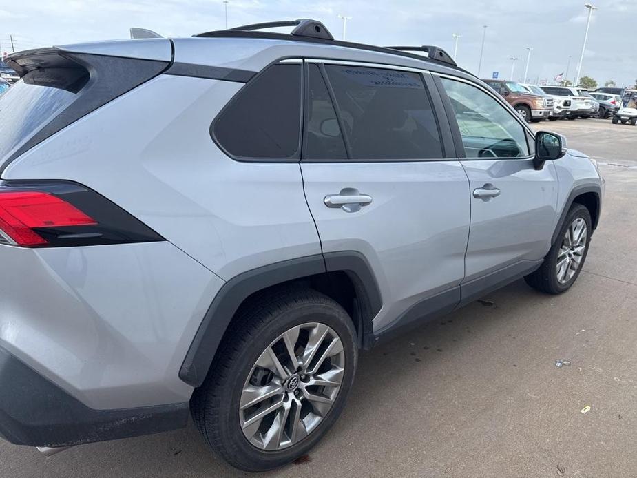 used 2020 Toyota RAV4 car, priced at $25,875