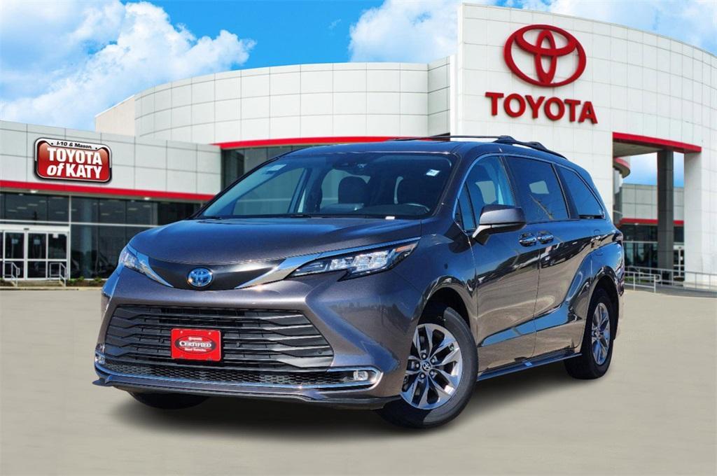 used 2023 Toyota Sienna car, priced at $44,788