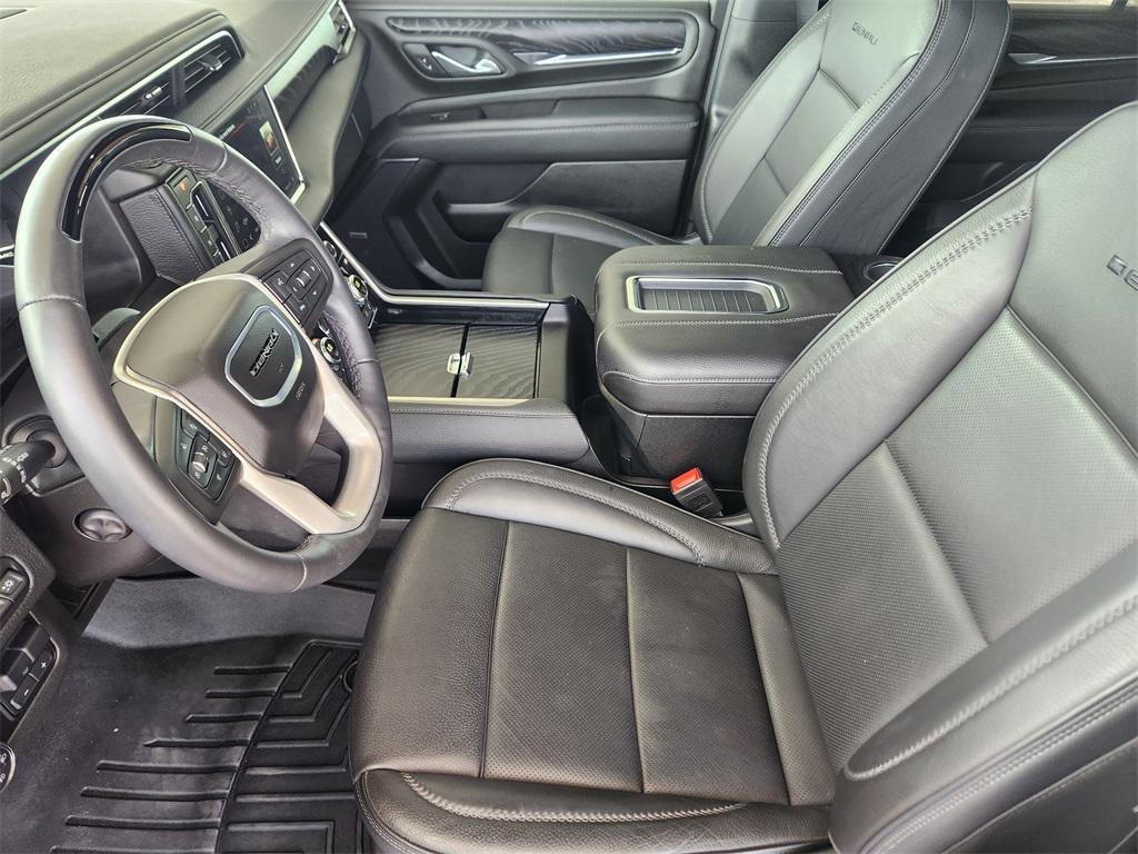 used 2024 GMC Yukon car, priced at $69,495