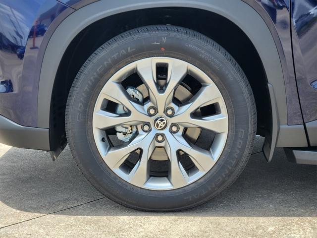 new 2025 Toyota Grand Highlander car, priced at $58,082