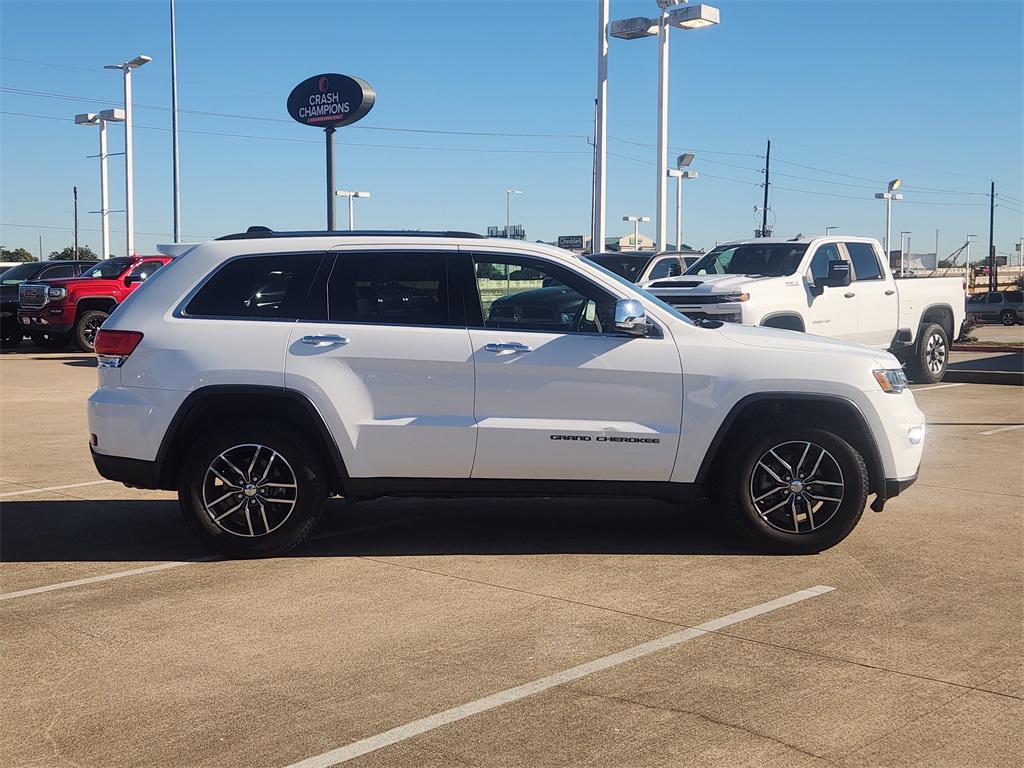 used 2017 Jeep Grand Cherokee car, priced at $12,495