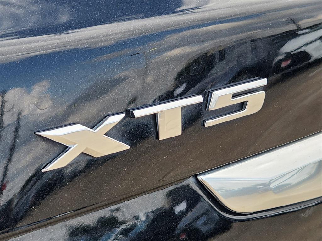 used 2017 Cadillac XT5 car, priced at $15,995