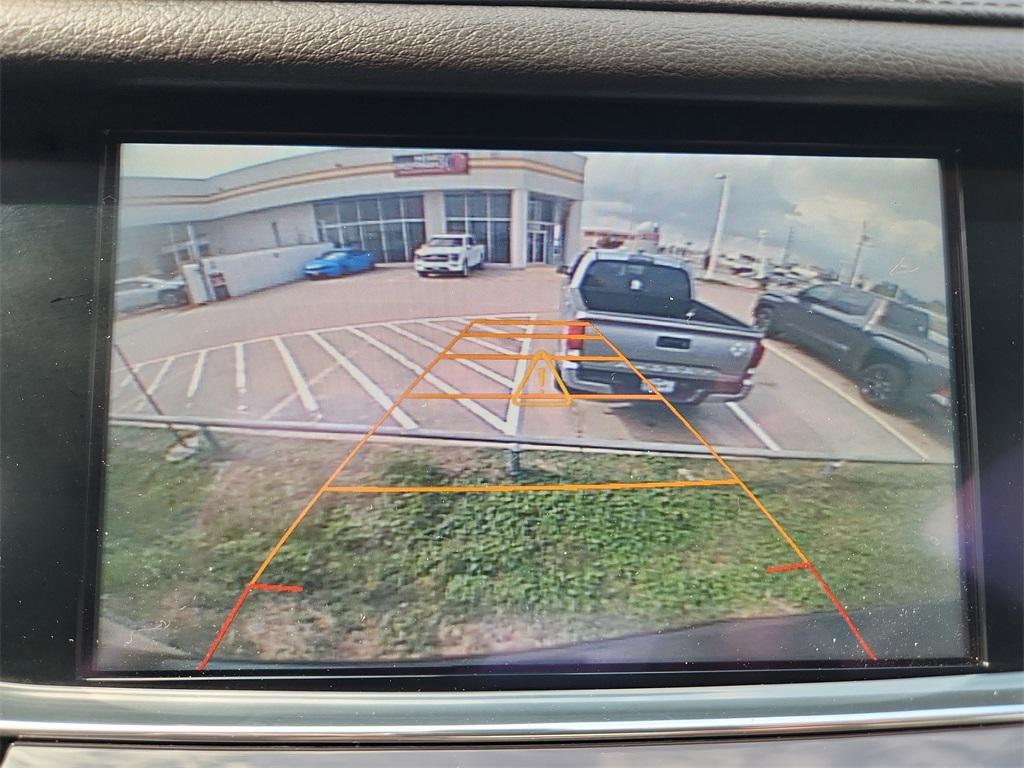 used 2017 Cadillac XT5 car, priced at $15,995