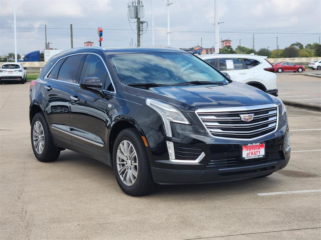 used 2017 Cadillac XT5 car, priced at $15,995