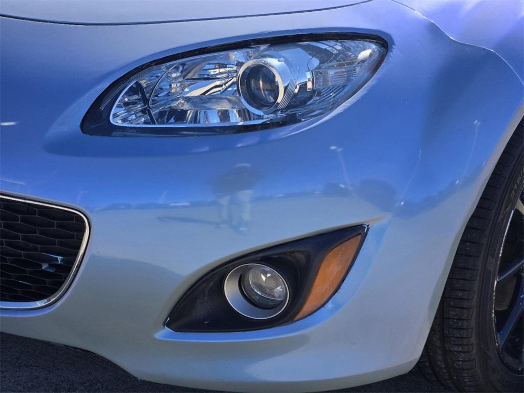 used 2011 Mazda MX-5 Miata car, priced at $13,895