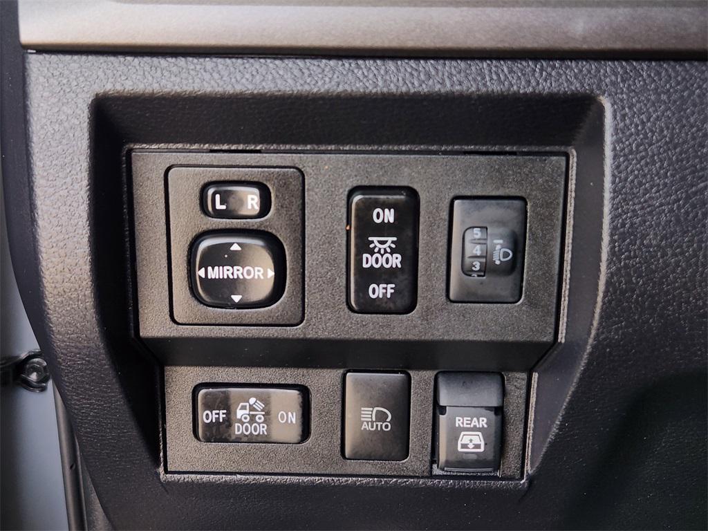 used 2021 Toyota Tundra car, priced at $39,995