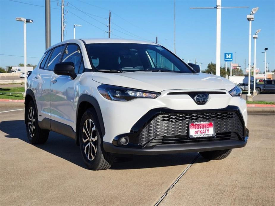 new 2024 Toyota Corolla Cross Hybrid car, priced at $32,302