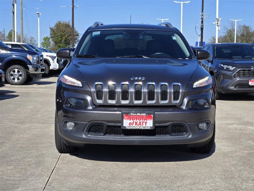 used 2018 Jeep Cherokee car, priced at $12,995