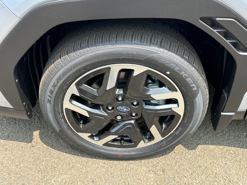 new 2025 Subaru Forester car, priced at $38,905