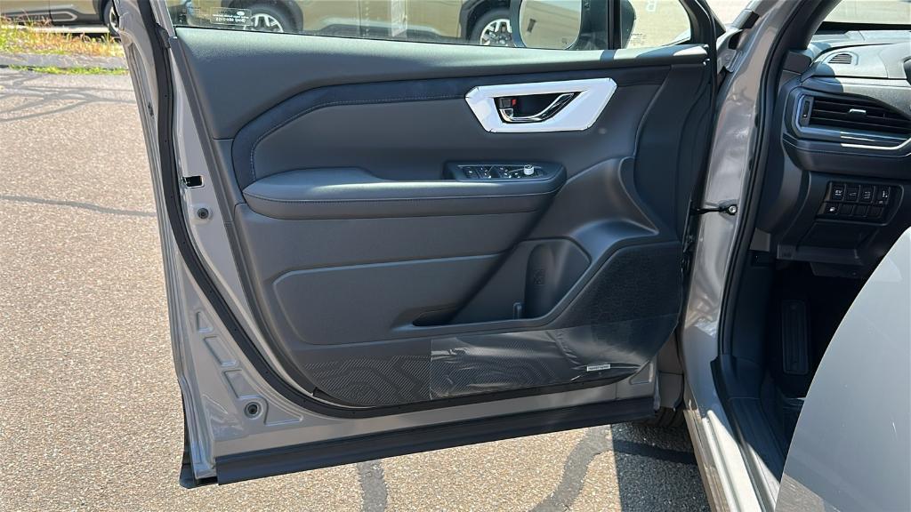 new 2025 Subaru Forester Hybrid car, priced at $41,451