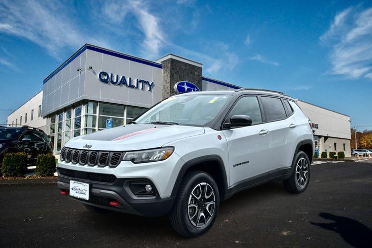 used 2024 Jeep Compass car, priced at $25,595