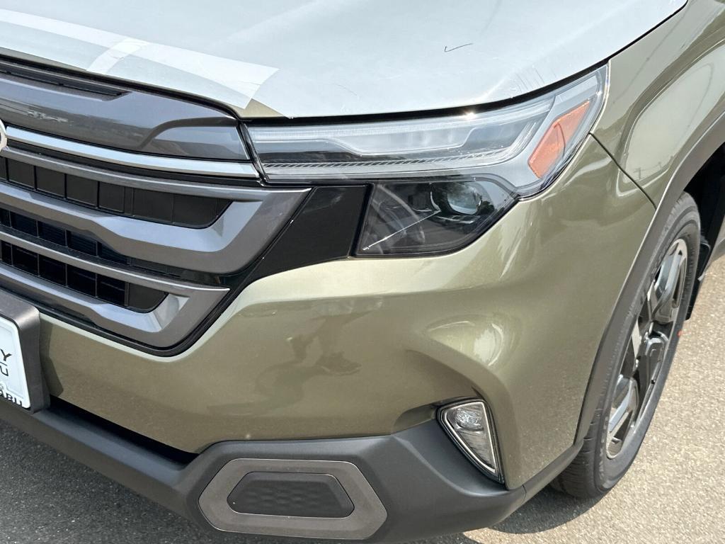 new 2025 Subaru Forester Hybrid car, priced at $39,732