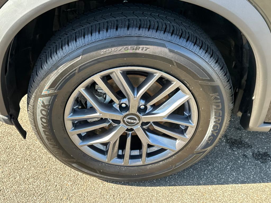 used 2024 Nissan Rogue car, priced at $21,395