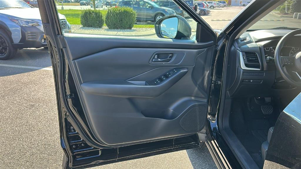 used 2024 Nissan Rogue car, priced at $21,395