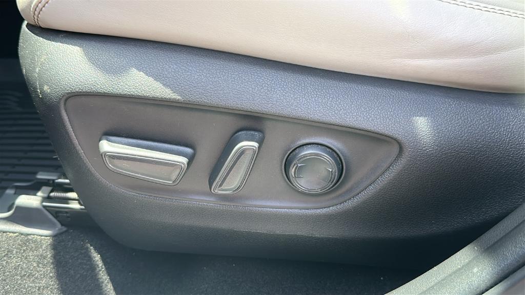 used 2019 Toyota RAV4 car, priced at $25,395