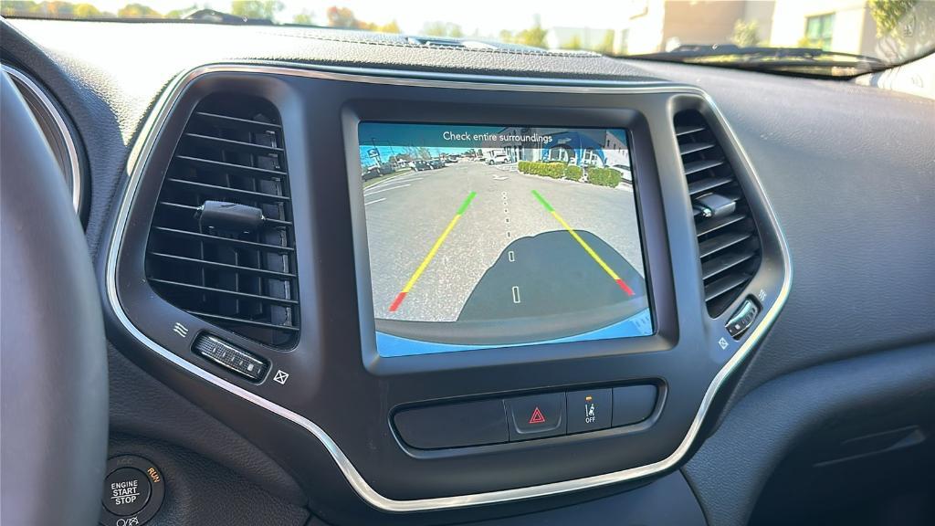 used 2022 Jeep Cherokee car, priced at $22,595