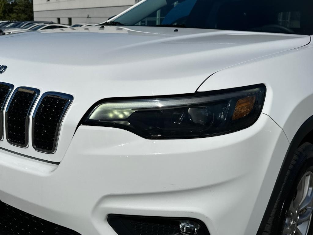 used 2022 Jeep Cherokee car, priced at $22,595