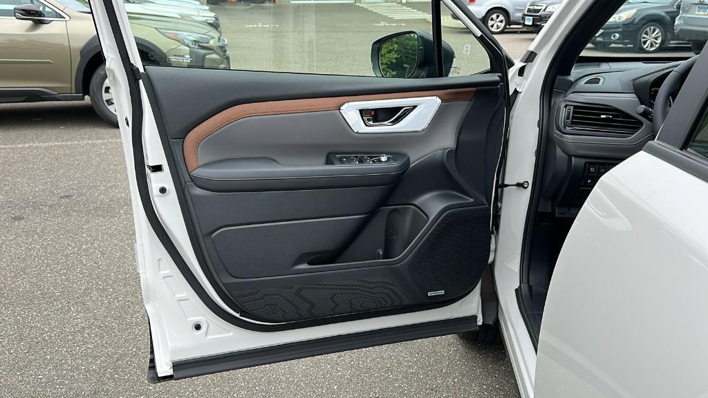 new 2025 Subaru Forester Hybrid car, priced at $38,377