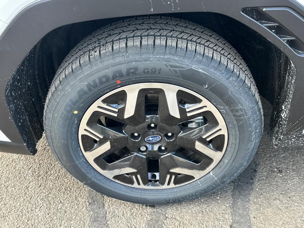 new 2025 Subaru Forester car, priced at $32,998