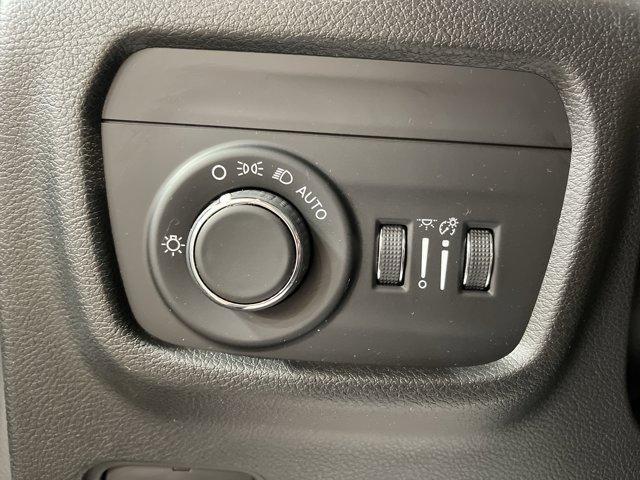 used 2023 Jeep Grand Cherokee car, priced at $29,497