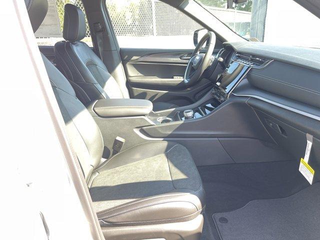 new 2025 Jeep Grand Cherokee L car, priced at $42,263