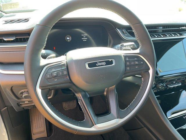 new 2025 Jeep Grand Cherokee L car, priced at $42,263