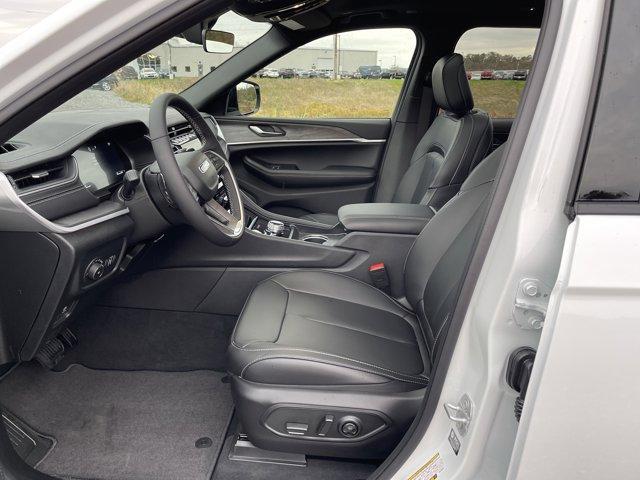 new 2025 Jeep Grand Cherokee L car, priced at $47,947