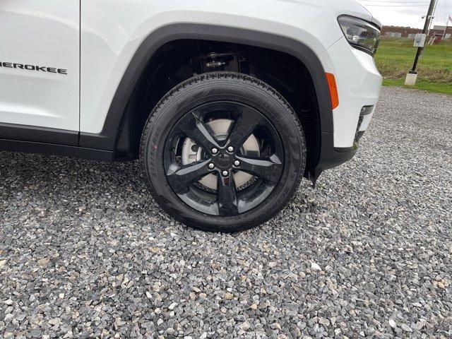 new 2025 Jeep Grand Cherokee L car, priced at $47,947