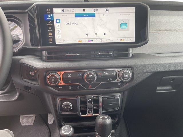 new 2025 Jeep Wrangler car, priced at $41,159