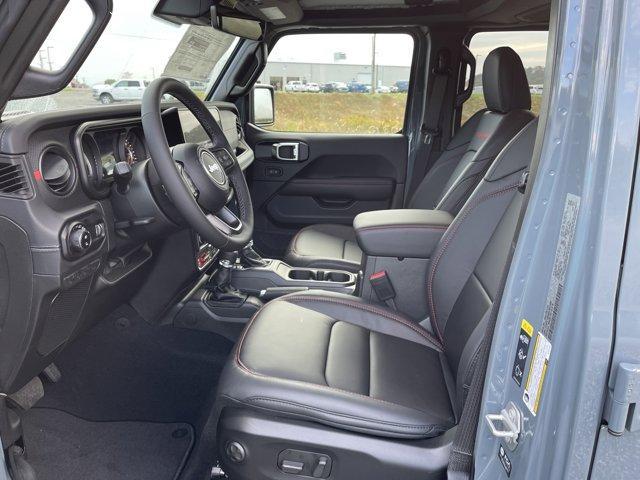 new 2025 Jeep Gladiator car, priced at $54,939
