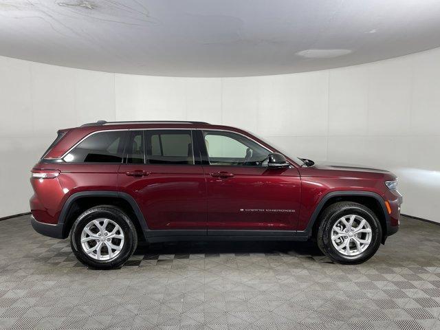 used 2023 Jeep Grand Cherokee car, priced at $33,997