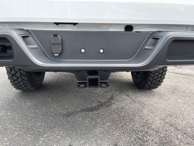new 2025 Jeep Gladiator car, priced at $39,342