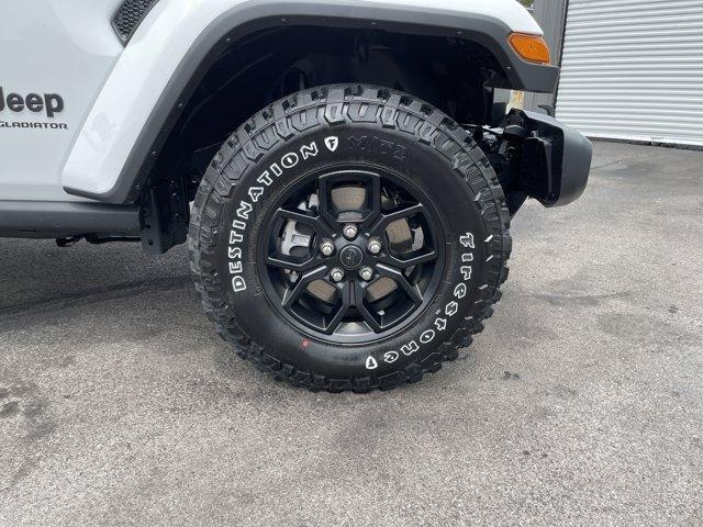 new 2025 Jeep Gladiator car, priced at $39,342
