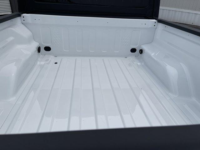 new 2025 Jeep Gladiator car, priced at $39,342