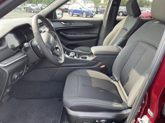 new 2025 Jeep Grand Cherokee car, priced at $35,245