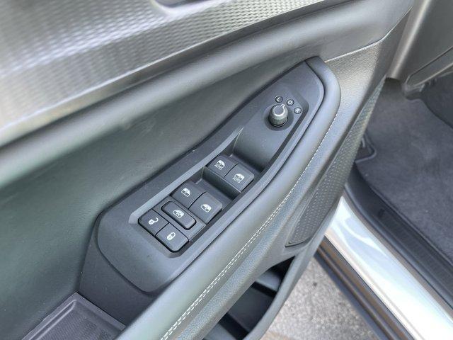 new 2025 Jeep Grand Cherokee car, priced at $41,979