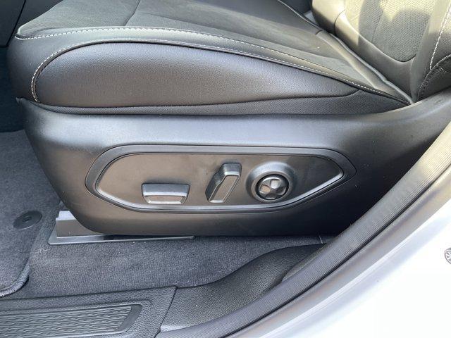 new 2025 Jeep Grand Cherokee car, priced at $41,979