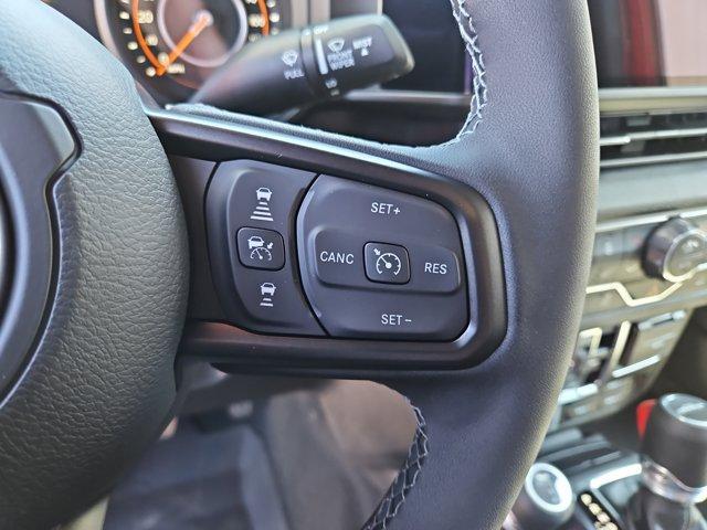 new 2025 Jeep Gladiator car, priced at $42,702