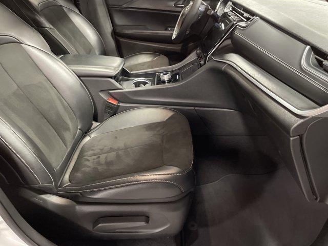 used 2024 Jeep Grand Cherokee L car, priced at $35,997