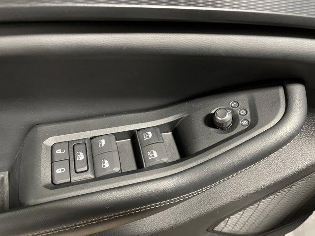 used 2024 Jeep Grand Cherokee L car, priced at $35,997