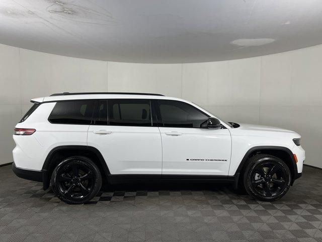 used 2024 Jeep Grand Cherokee L car, priced at $35,997