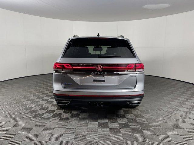 used 2024 Volkswagen Atlas car, priced at $34,997